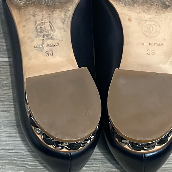 EUC🖤 CHANEL 2012 chain heel CC logo flats. Size 36IT/5.5-6US - Picture 6 of 10